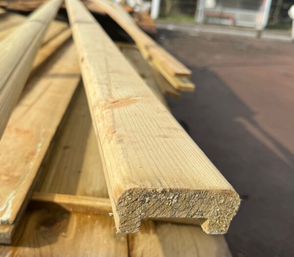 DECKING-BASE-RAIL-1-1.jpg